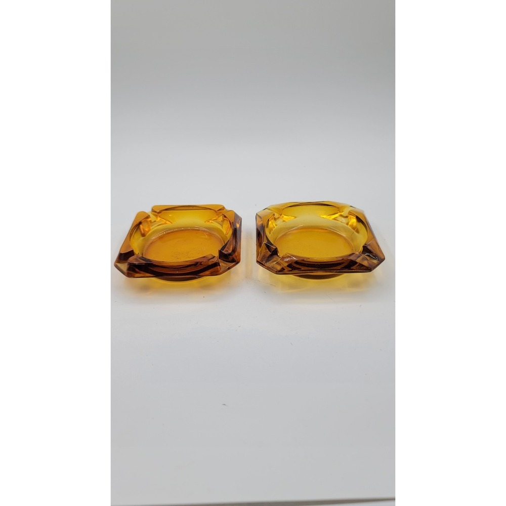 Set Of 2 Retro Style Amber Glass 3.75" Ashtray